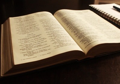 Exploring the Bible: A Comprehensive Guide to Its History and Teachings blog image
